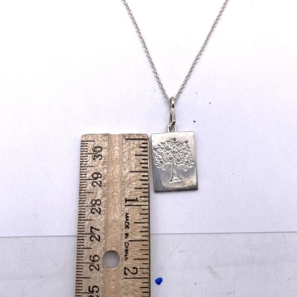 925 Sterling Silver Engraved Rhinestone Tree Rectangle Pendant Chain Necklace 17 - Picture 4 of 4